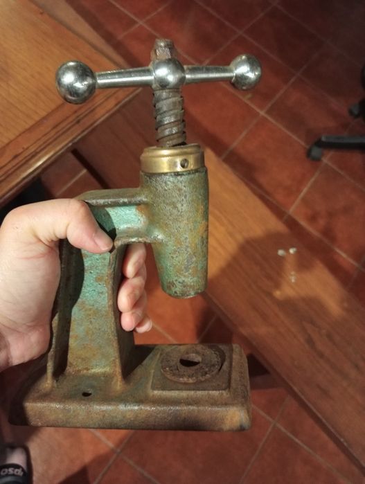 Prensa antiga ferro