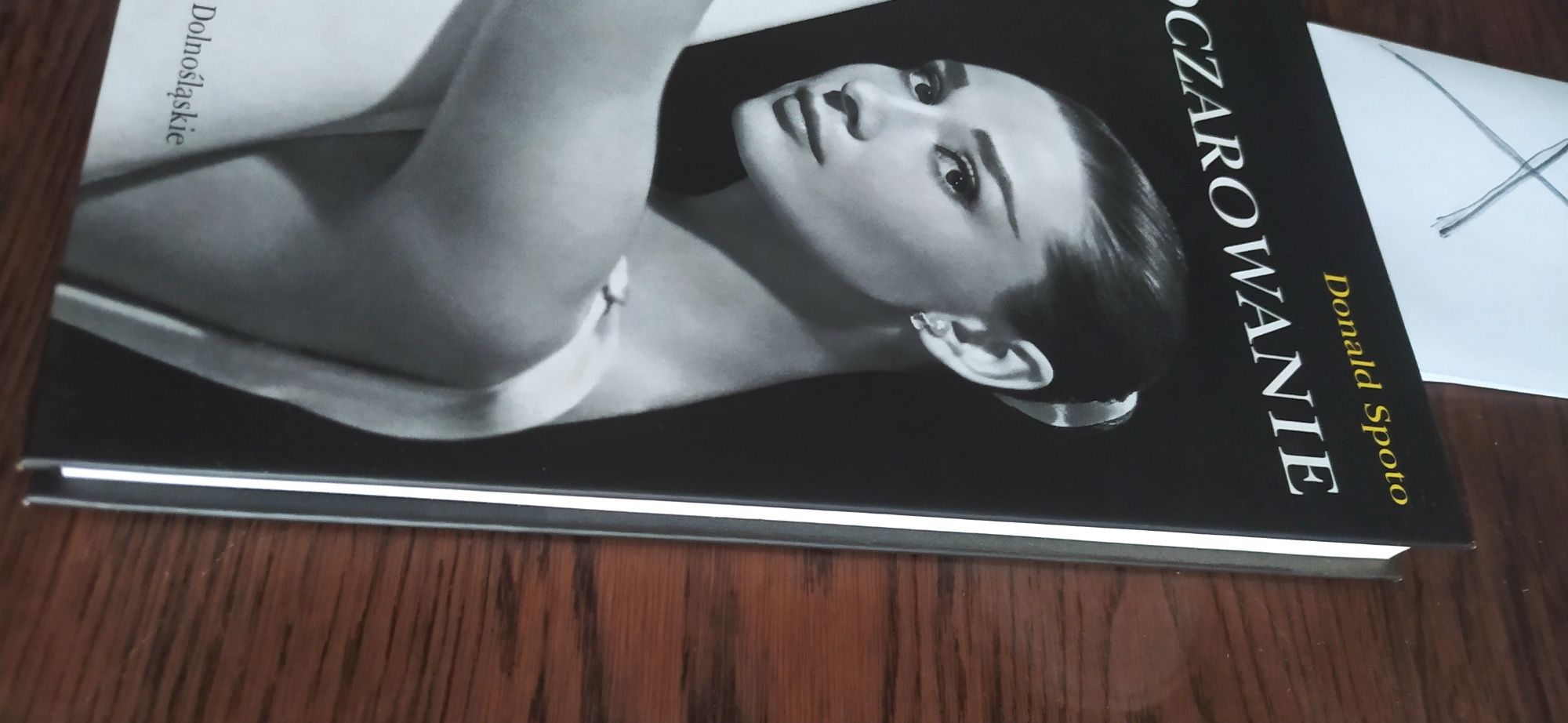 Donald Spoto Oczarowanie Życie Audrey Hepburn