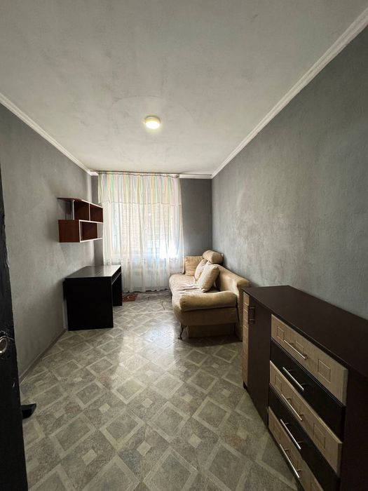 Продаж 3-кімнатної квартири, місто Самар