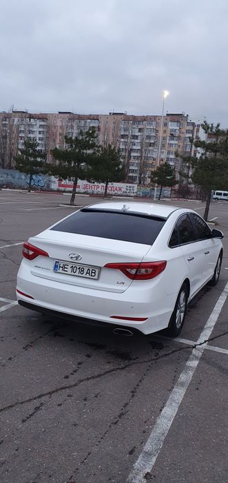 Продам Hyundai Sonata LF Lpi