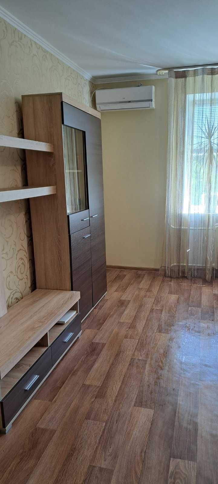 Продаётся добротная двухкомнатная квартира в Корабельном S1