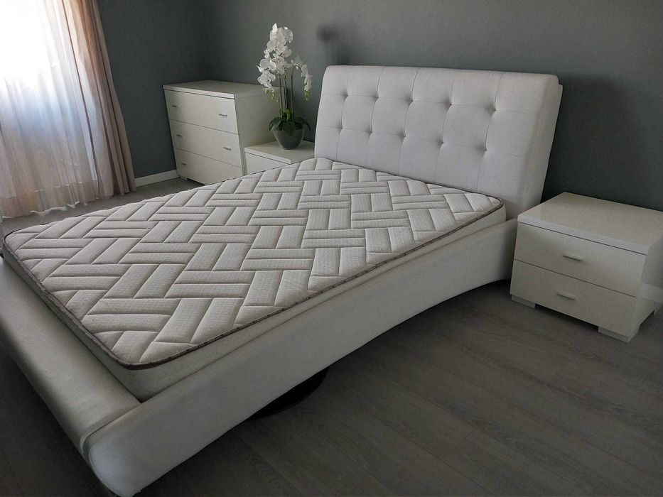 Cómoda lacada Lux MontBlanc (107x44,5x80,5 cm)