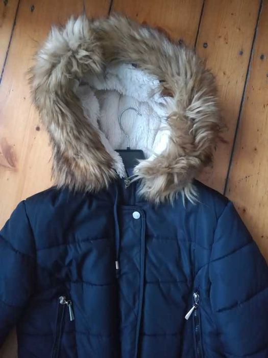 Granatowa kurtka zimowa