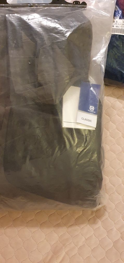 Zestaw ubrań dla Drwal / Pilarza do Lasu Husqvarna ! 


Sprze