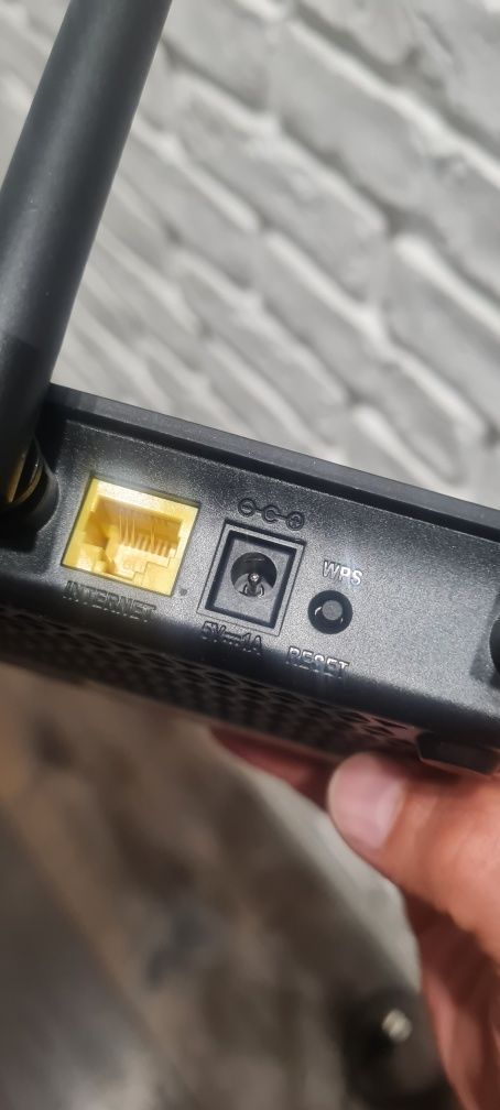 Router D-Link DIR 809