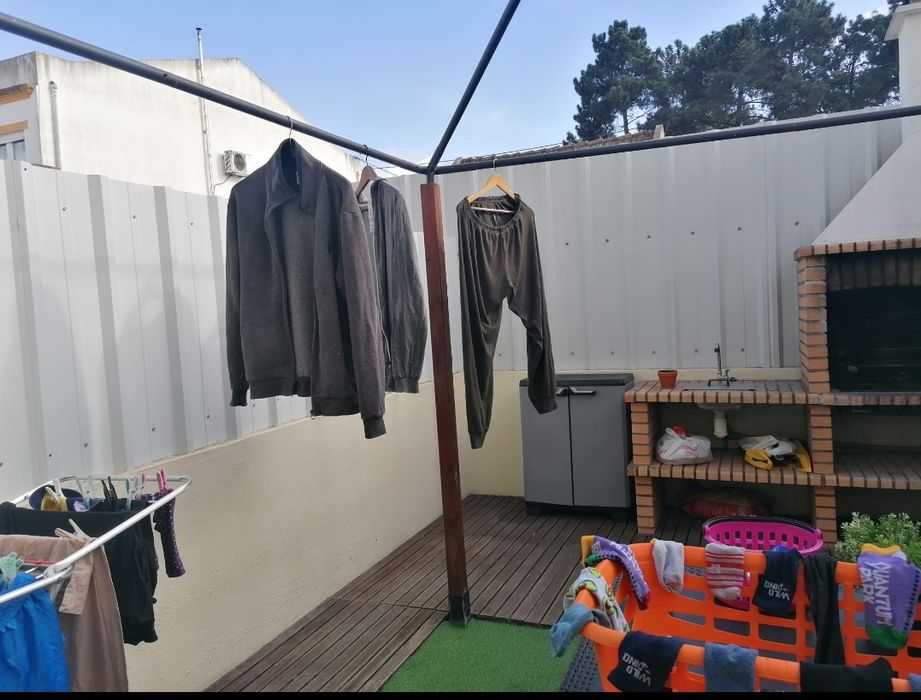 Pérgola ferro e madeira 3x3m