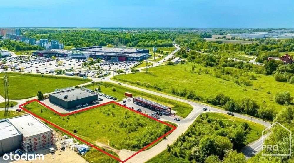 Teren inwestycyjny przy centrum handlowym Arena