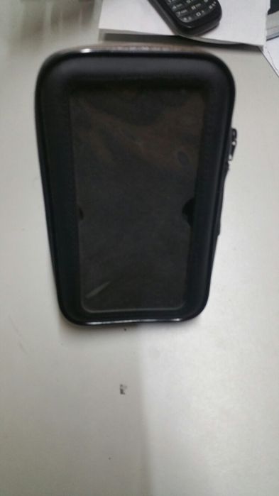 Suporte para telemóvel