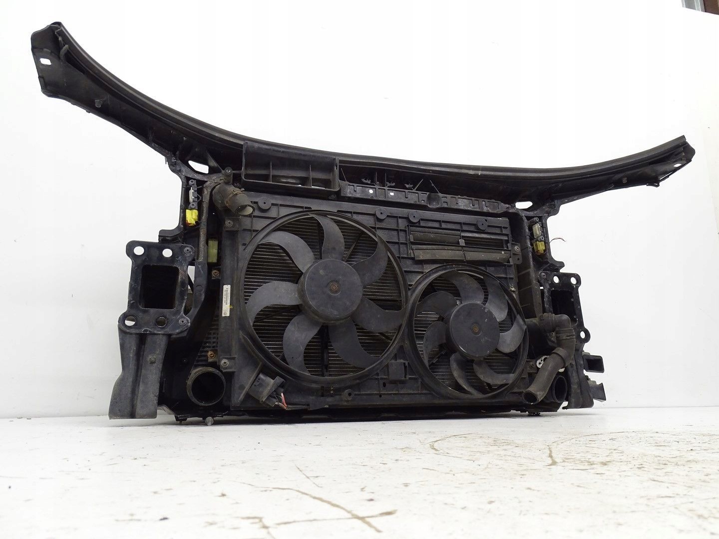 KPL PAS PRZÓD PRZEDNI AUDI A3 8P LIFT 08-12R 3D / 5D 2.0 TDI