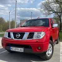 Пригон авто для ЗСУ з Литви та Латвії. Nissan Navara.