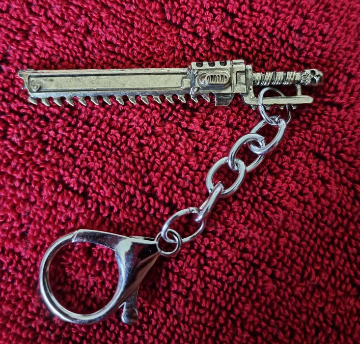 Breloczek Warhammer 40K Titus Chainsword