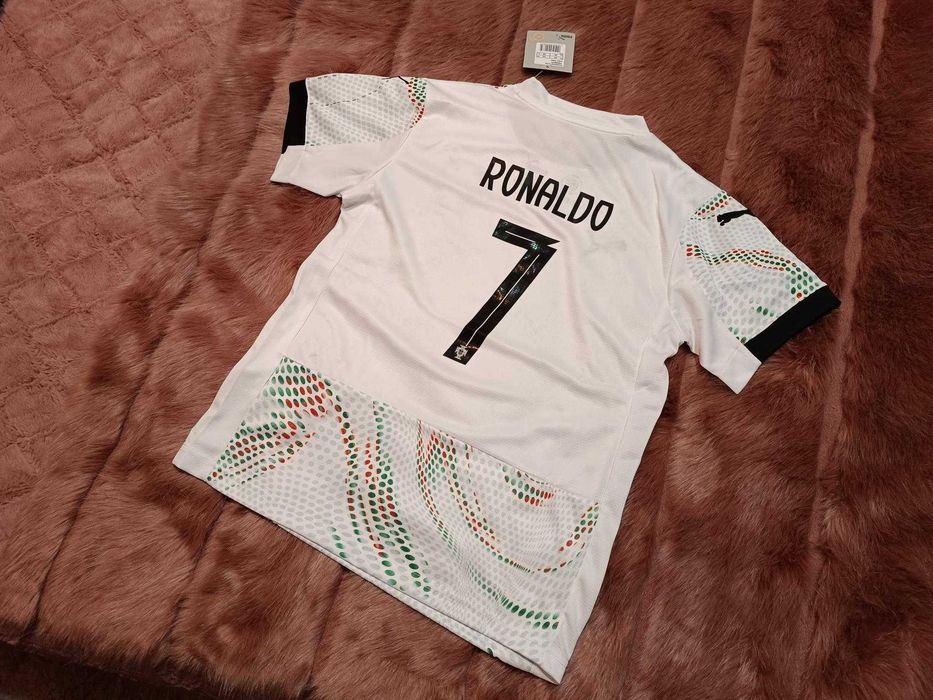 Camisola Criança RONALDO Equipamento PORTUGAL Alternativo | NOVO