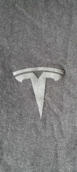 Tesla бомбер оригінал