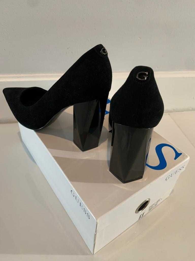 Nowe półbuty Guess rozmiar 36
