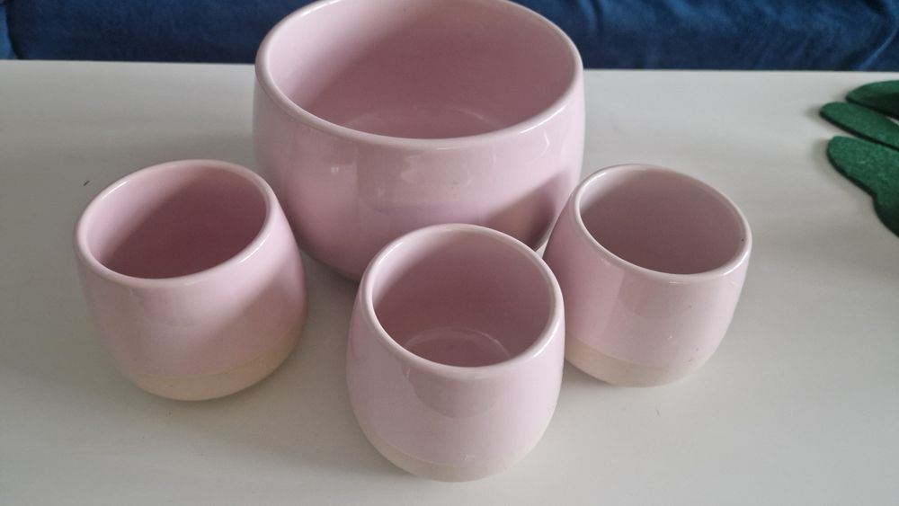 Osłonki na doniczki Ikea różowe pudrowe