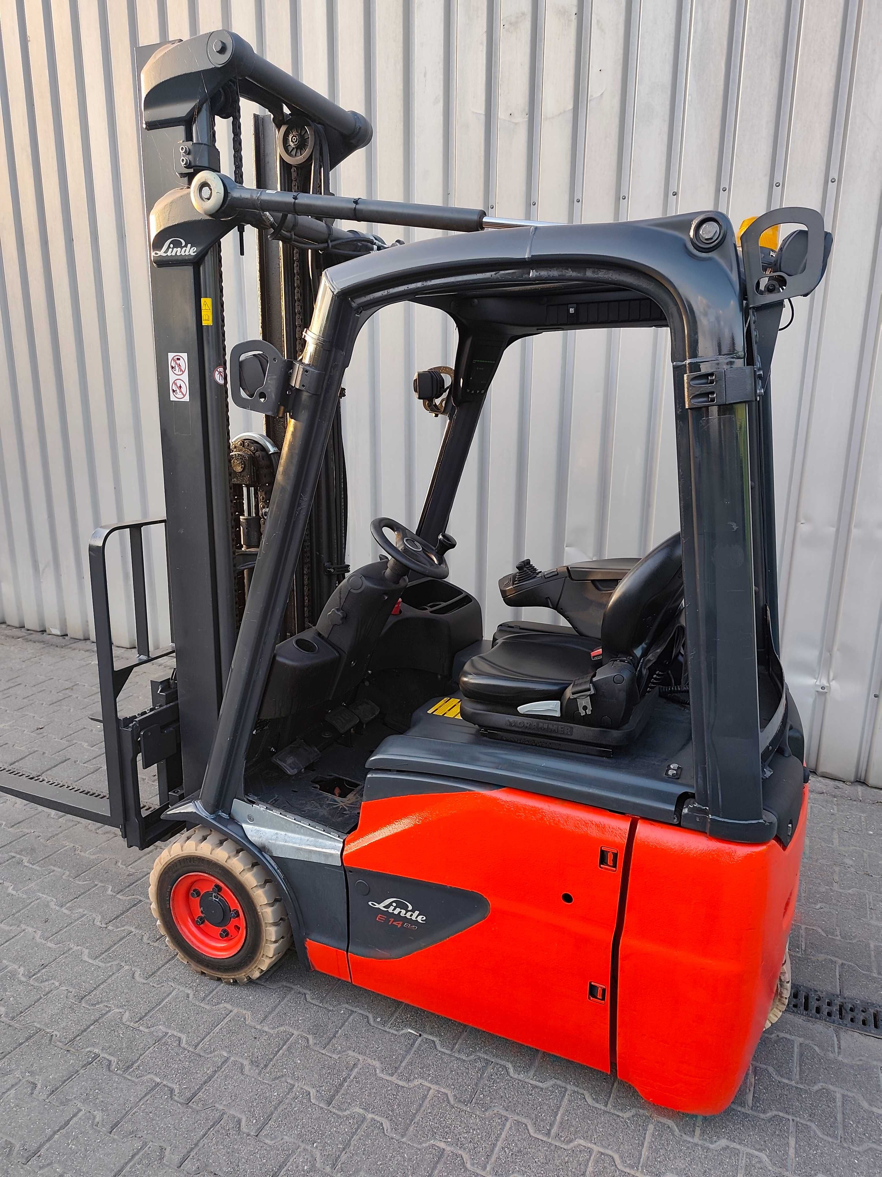 Linde E14 2017 rok stan bdb maszt 5.5m triplex