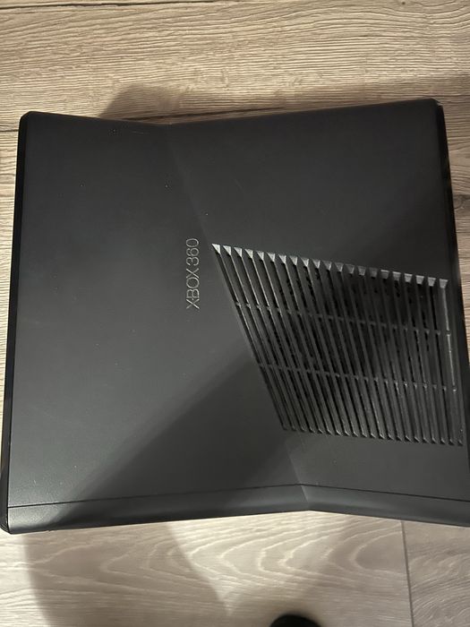 Продам xbox 360