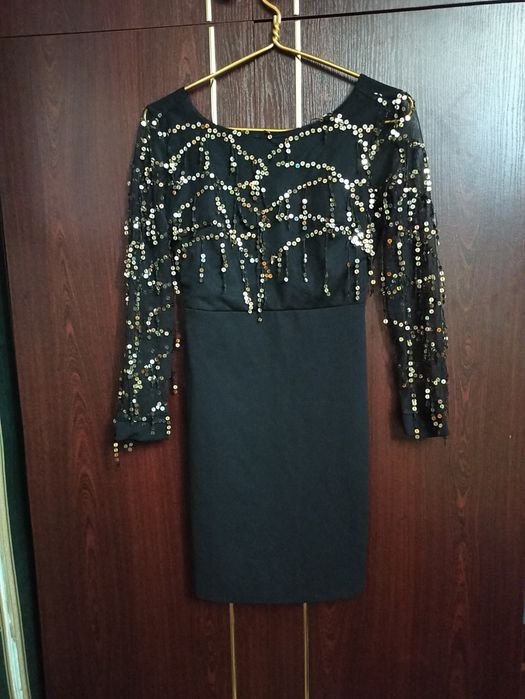 Чорні сукні розмір S