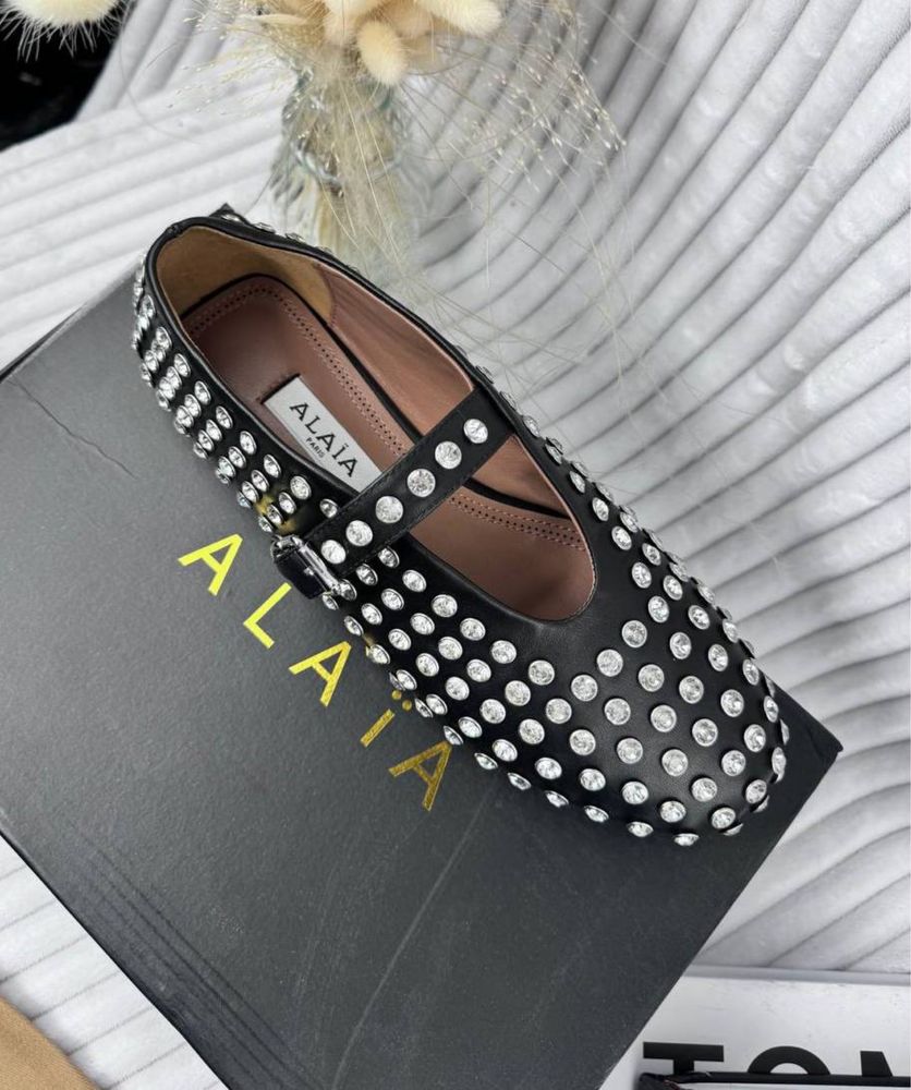 Alaïa балетки miu miu chanel