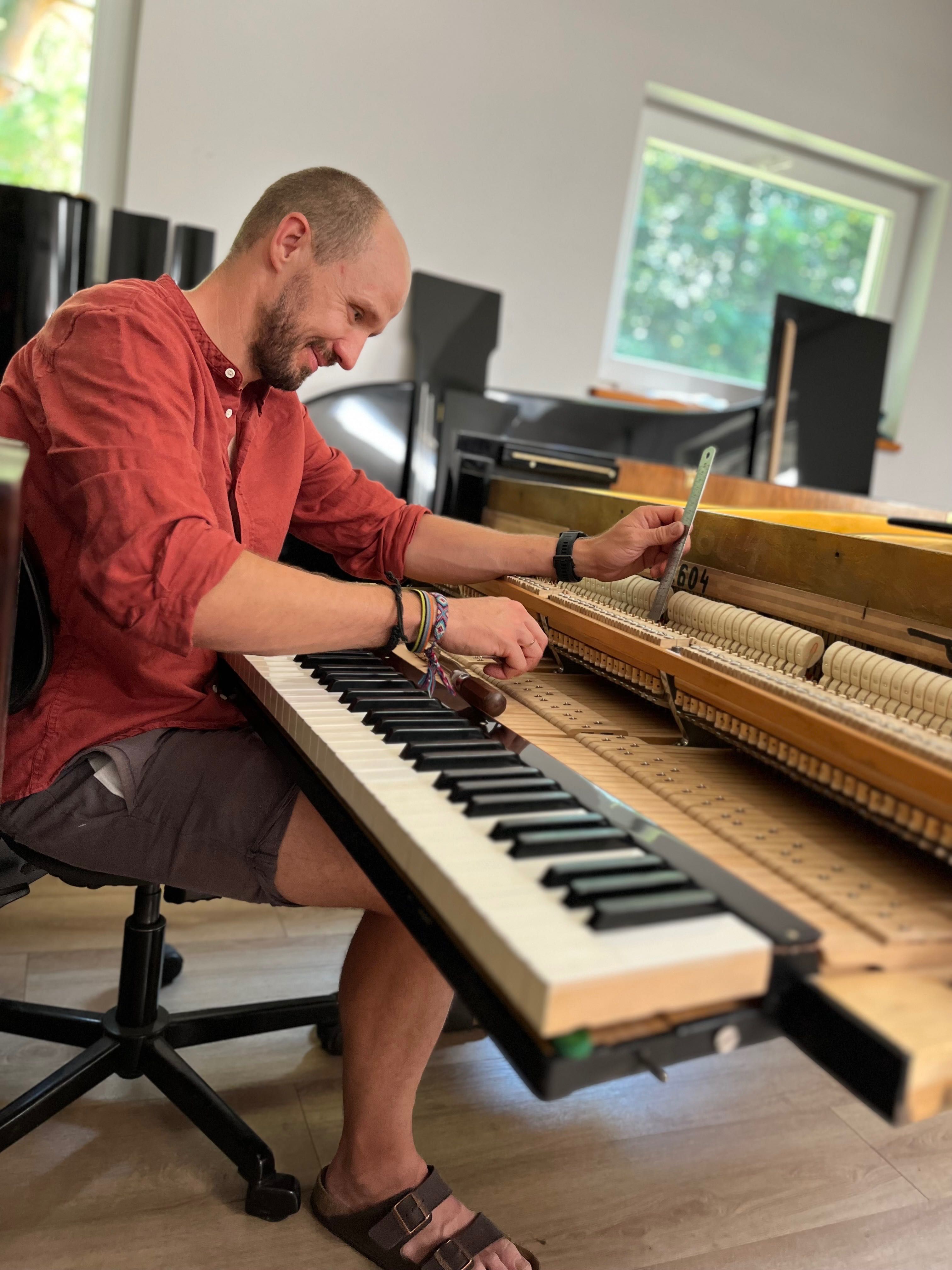 Pianina i Fortepiany Warszawa serwis
