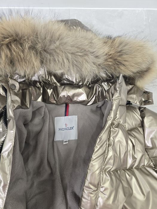 Пуховик на дівчинку Р.140