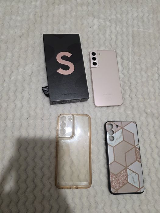 Samsung s22+ pink gold