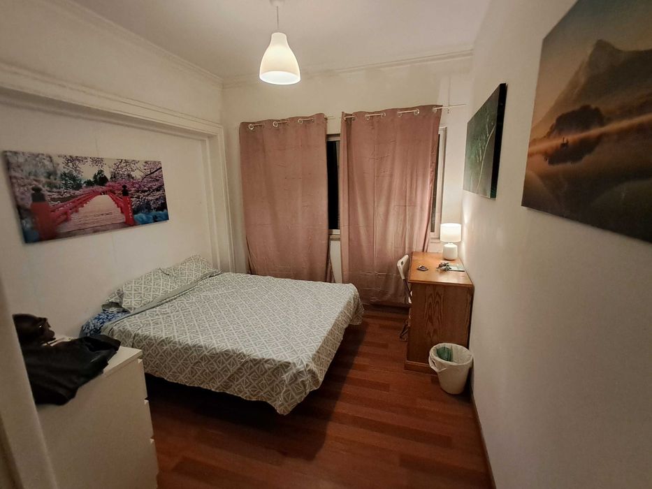 Quartos CASAL espaçosos. Luminosos.Campolide, Centro Lisboa.