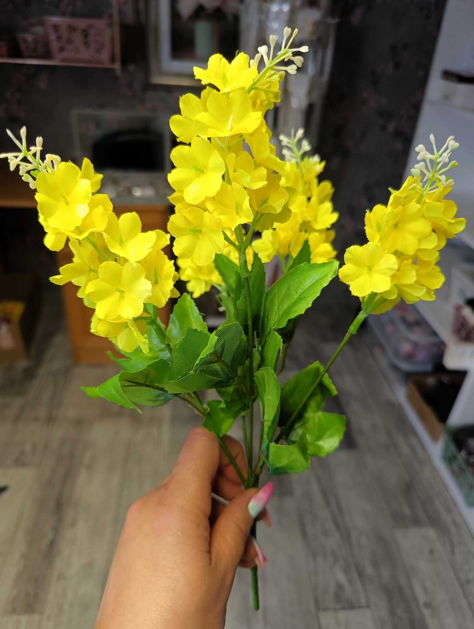 Bukiet kwiatów sztucznych żółte