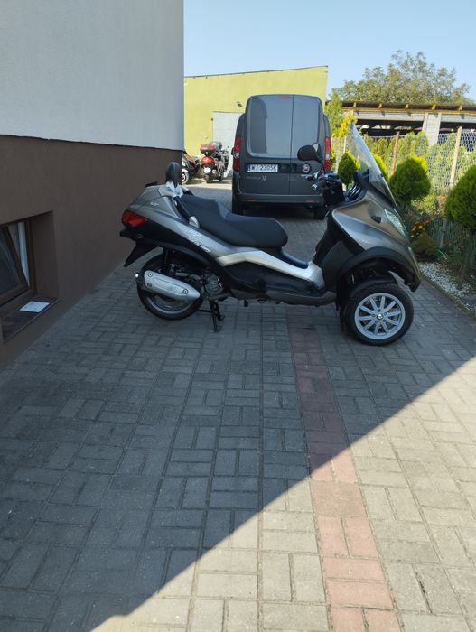 Piaggio MP3 300IE kat B MP3 L5E 2011r
