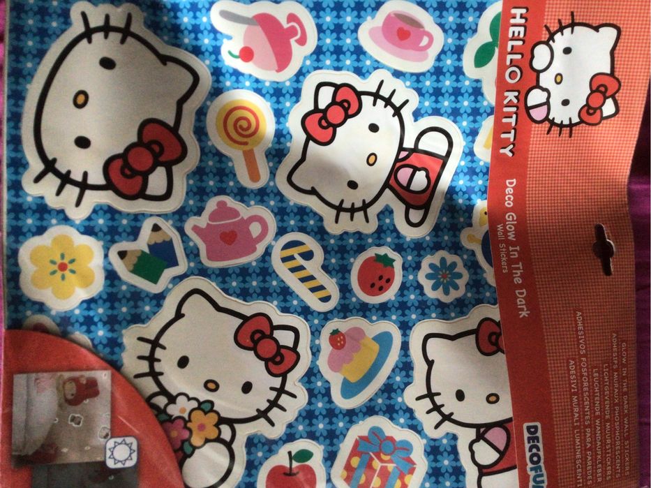 Hello Kitty decoração de parede - brilha no escuro