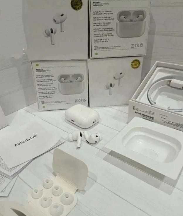 Запаковані Apple AirPods pro V2 з Повним комплектом