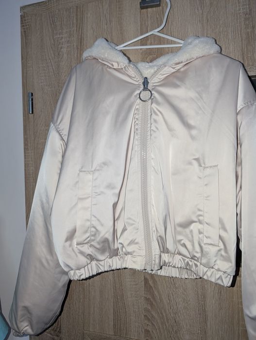 Dwustronna kurtka biała dwustronne białe kremowe futerko old money sof