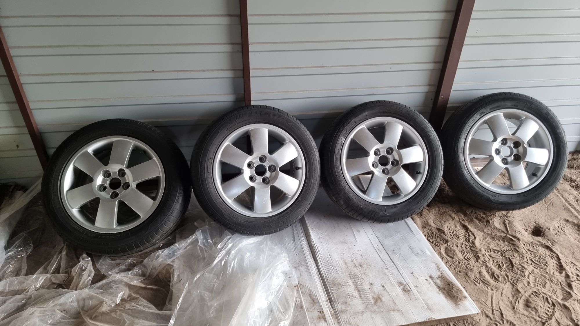 Alufelgi 15 Skoda VW Bardzo Ładne 5x100