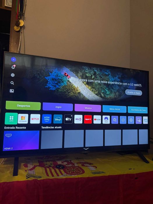 TV LG 43" nova com seguro 3 anos