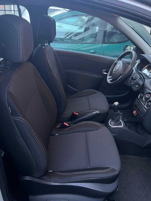 Renault Clio III 1.5 dCi (2012) – Nacional, económico e fiável