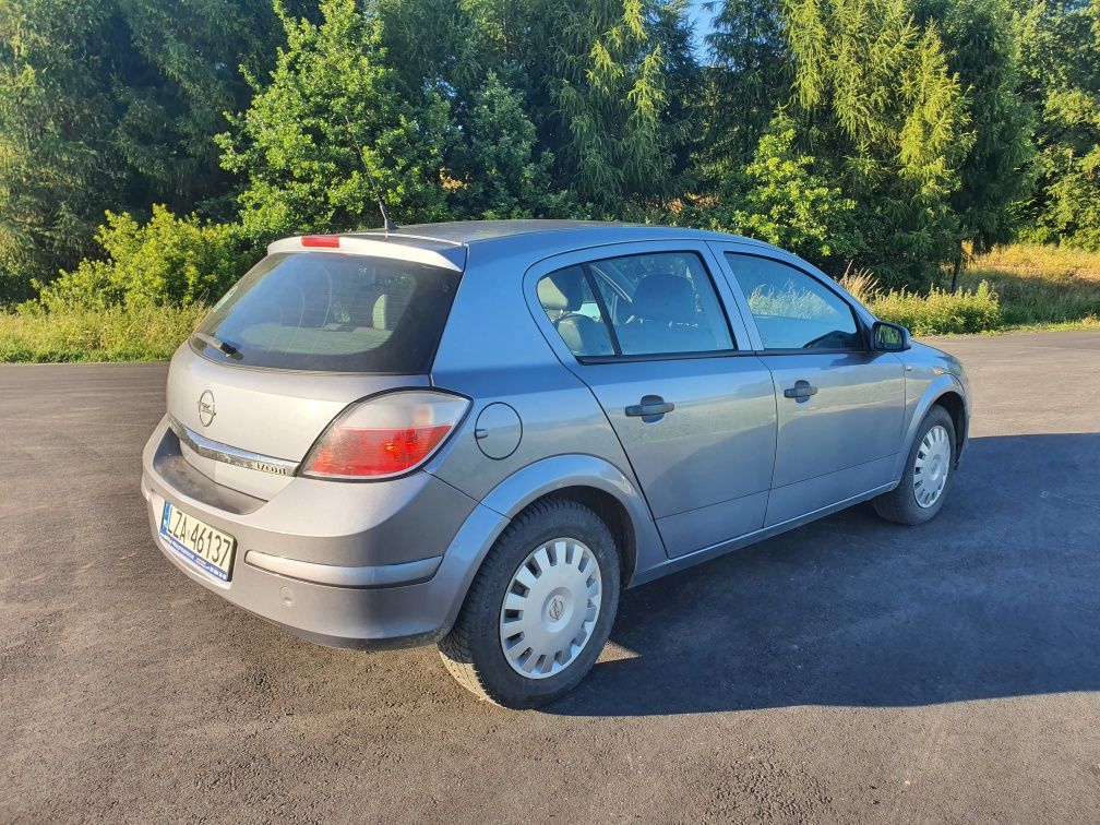 Opel Astra H 1.7 cdti