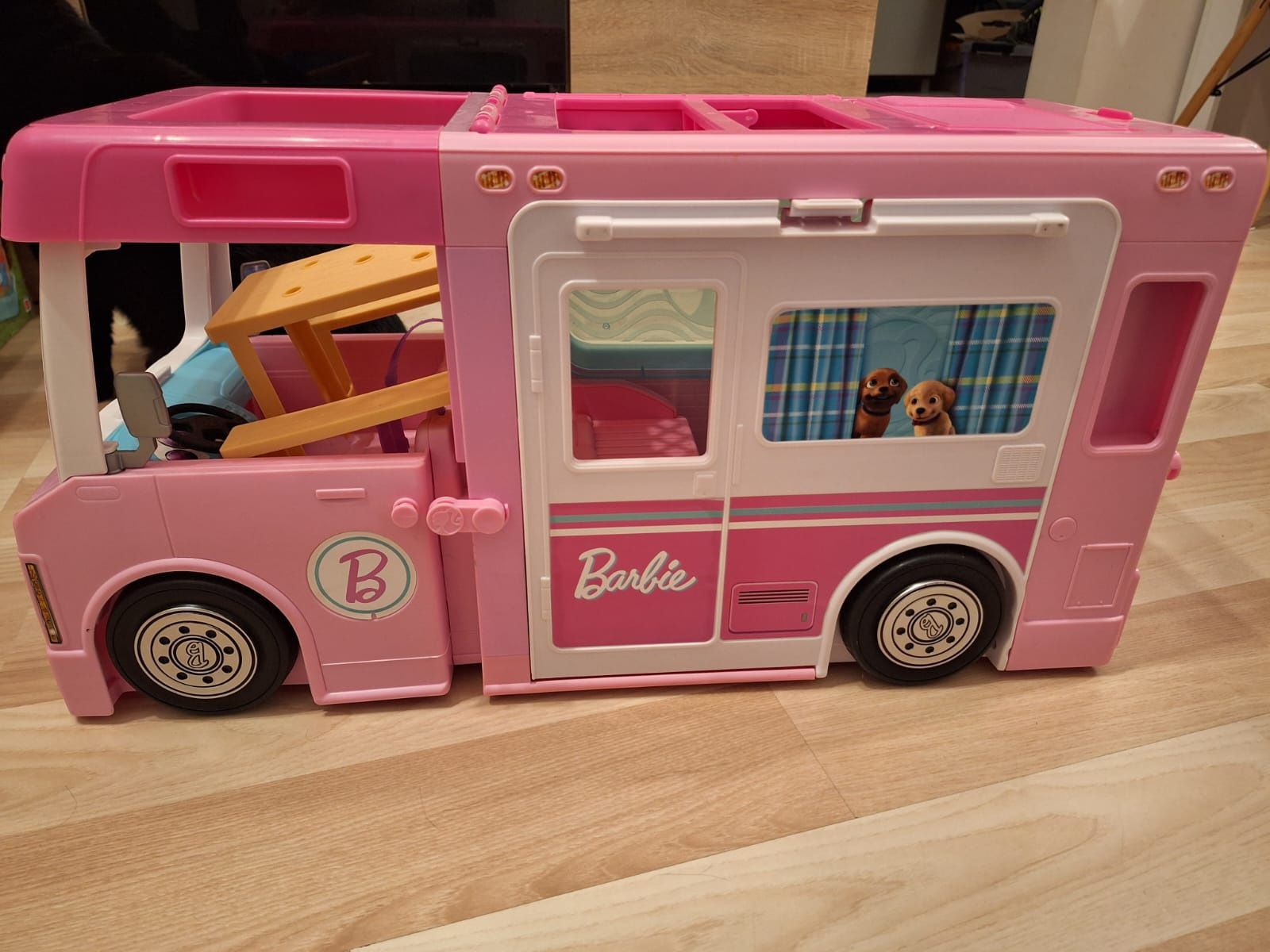 Duży kamper Barbie 3w1 GHL93-9644 MATTEL