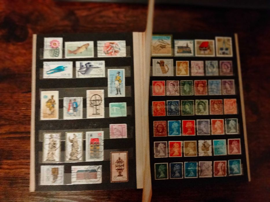 Piękna kolekcja znaczków pocztowych