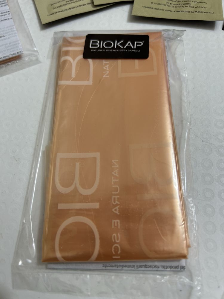 Ochronny krem BIOKAP plus peleryny i rękawiczki