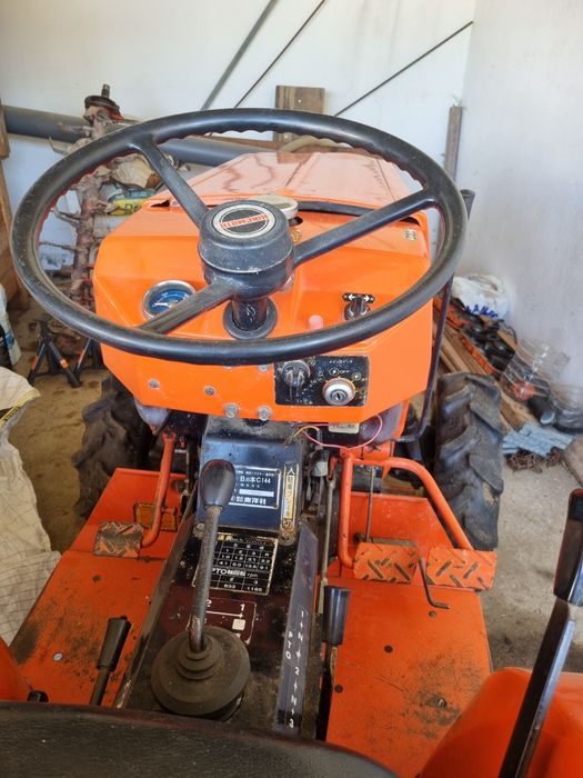 Trator Hinomoto c144