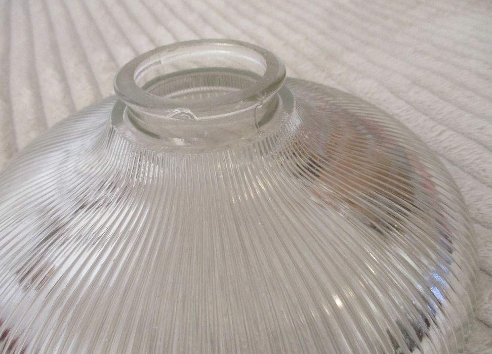 Stary lampion / zwis / mały żyrandol z unikatowym kloszem.