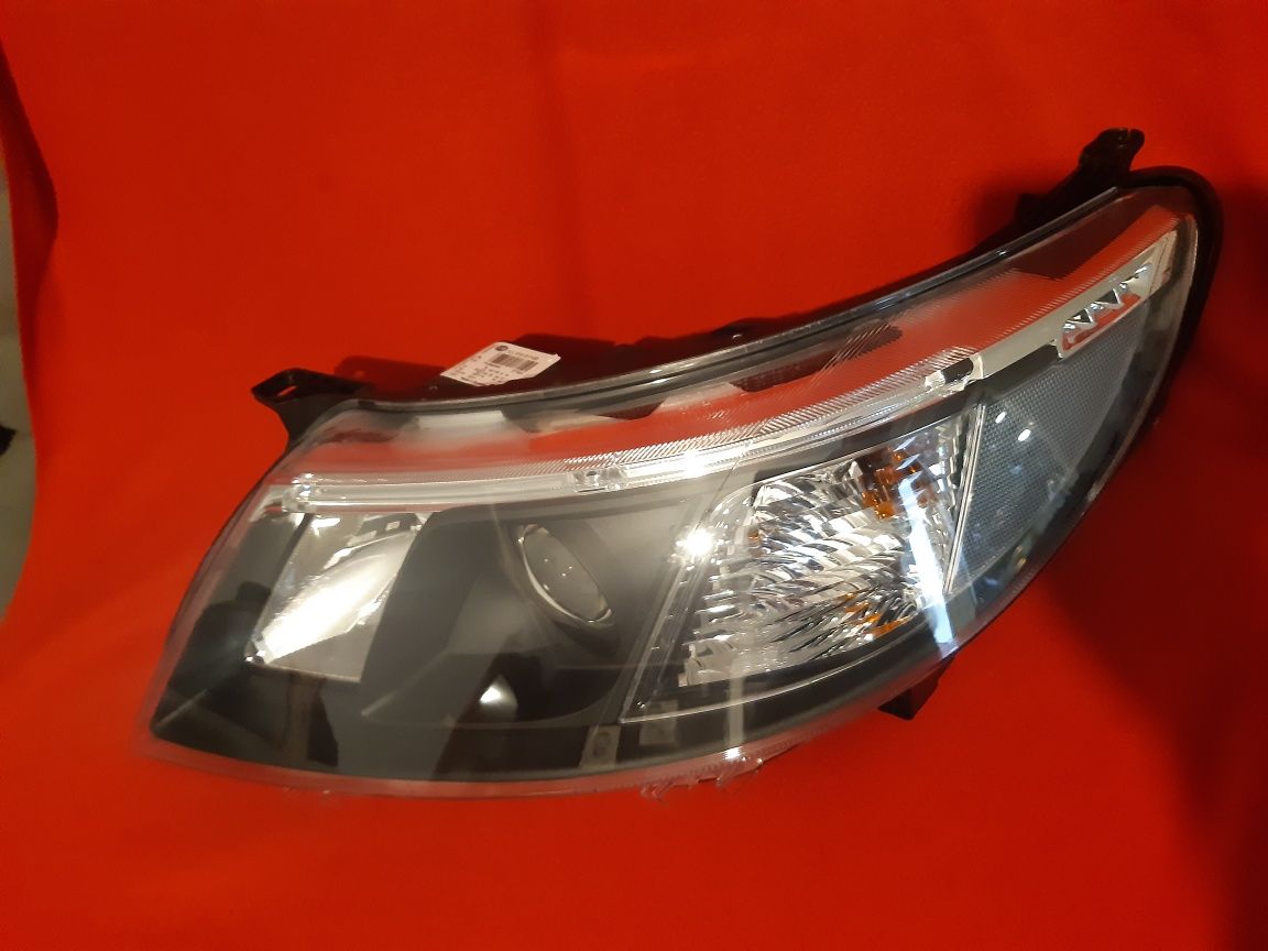 Lampa Saab II 93 Lift led lewa reflektor LED Europa