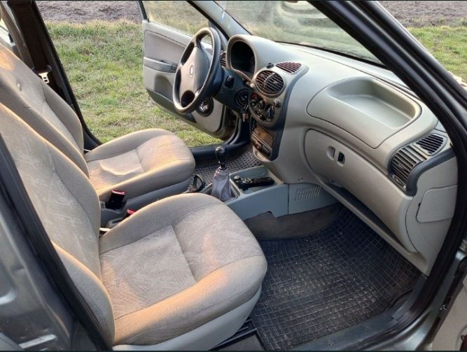 Продається лада калина