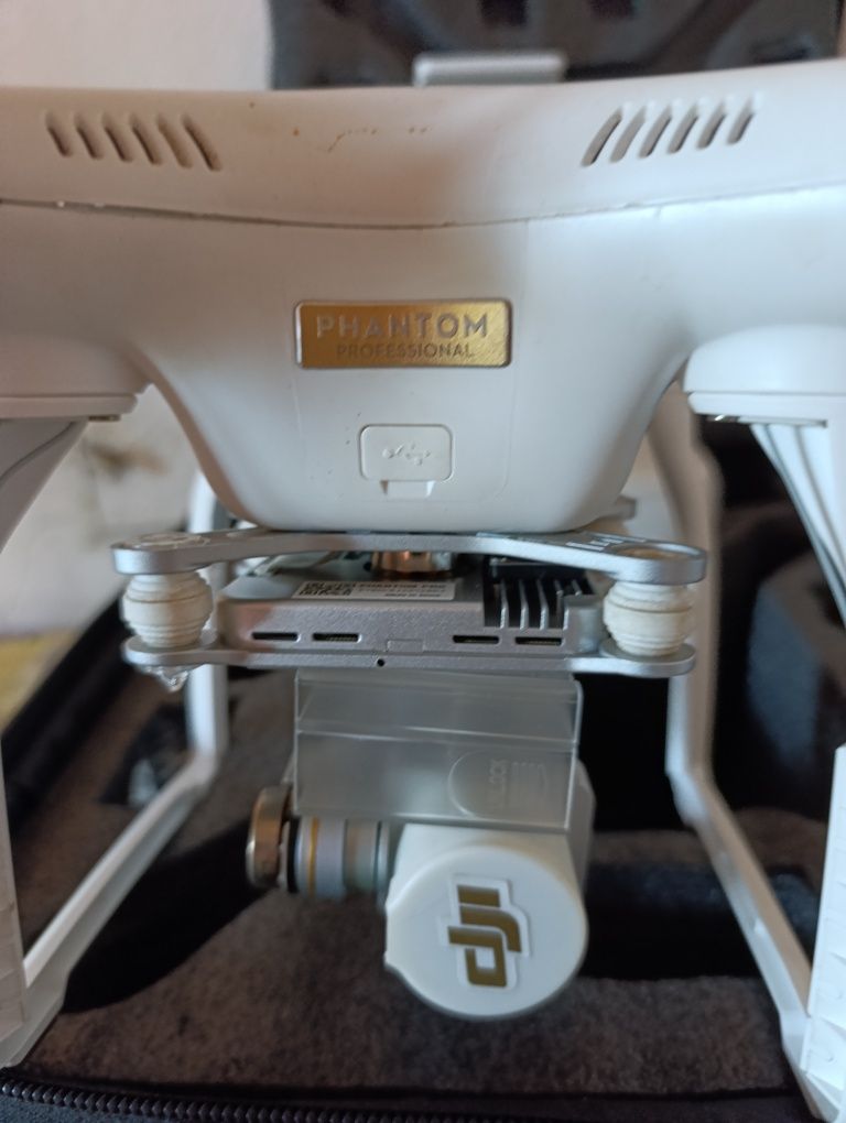 RezeDron Phantom 3 profesjonal kamera 4k