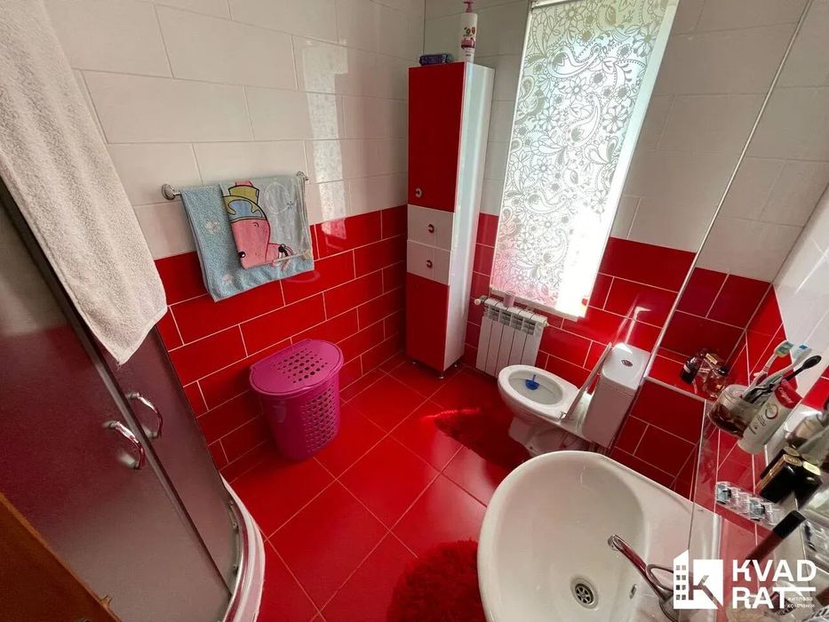 Продам будинок з ремонтом  с.Вікторів поблизу Івано-Франківська