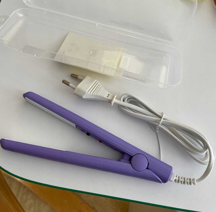 Prostownica Do Włosów Mini Turystyczna Podróżna Mała Do Torby