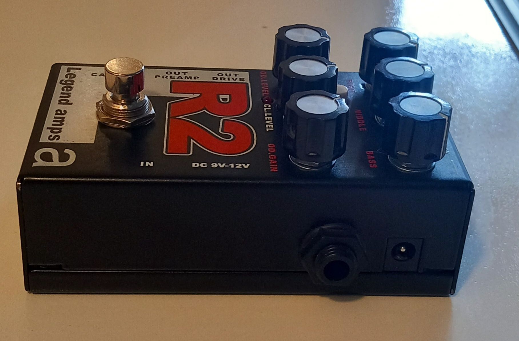 AMT R2 com caixa.