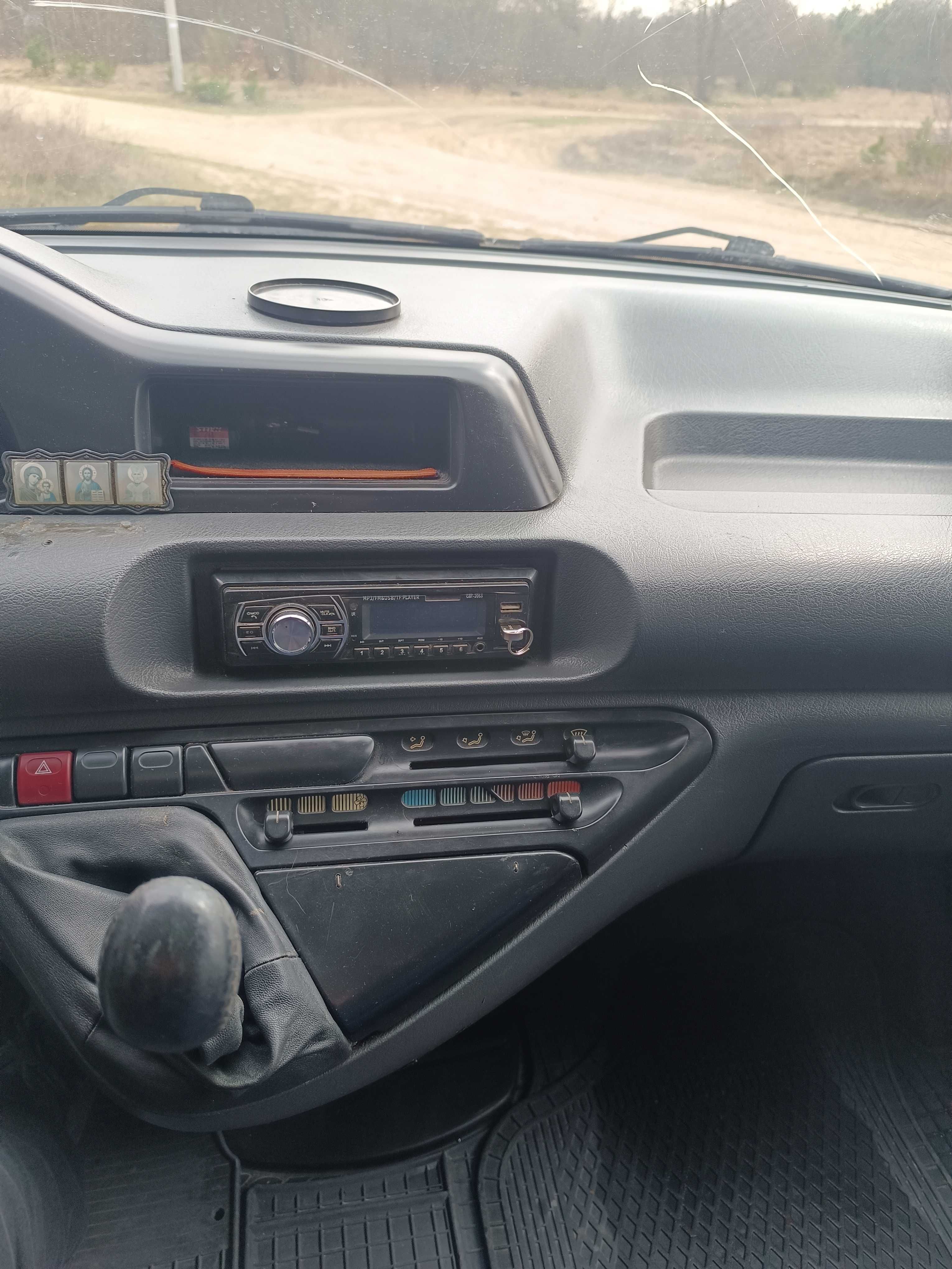 Citroen Jumpi 1998 року