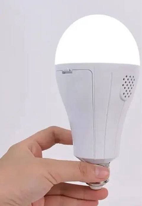 Акумуляторна, світлодіодна лампа