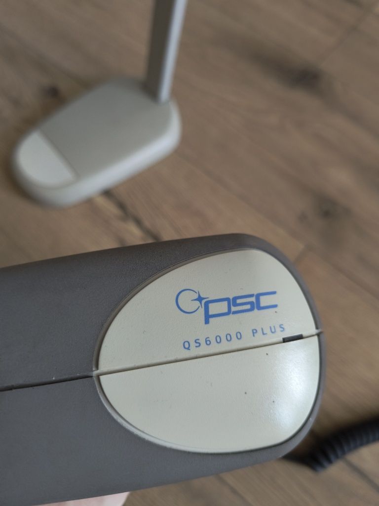 Skaner kodów Psc qs6000 plus razem ze stojakiem